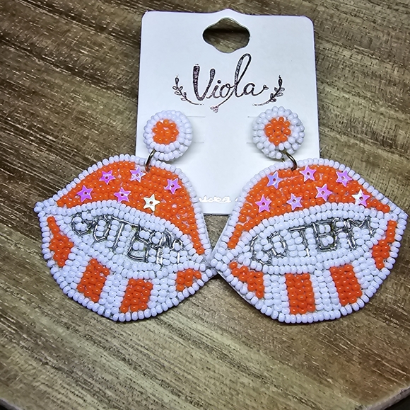 Orange and white earrings - Picture 1 of 3